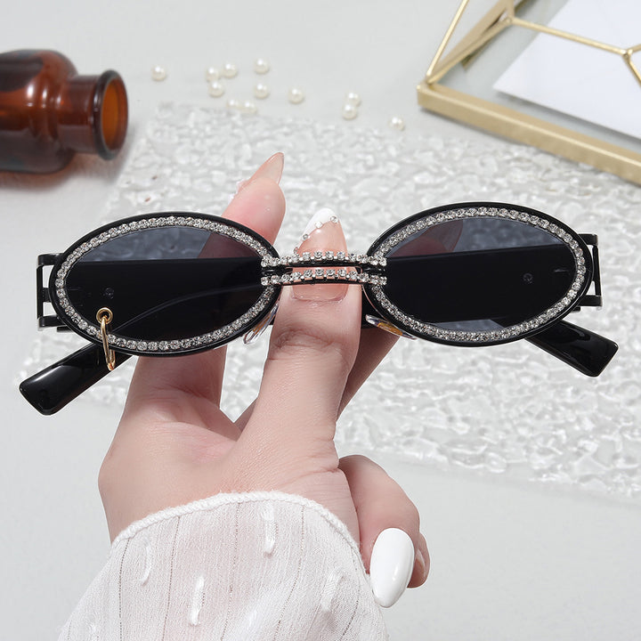Women extravagant fashionable sunglasses with rhinestone-adorned frame Bowlift