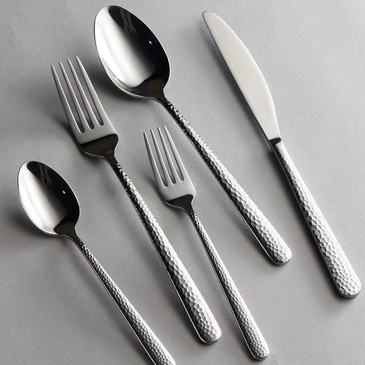 Noble Cutlery Set Bowlift