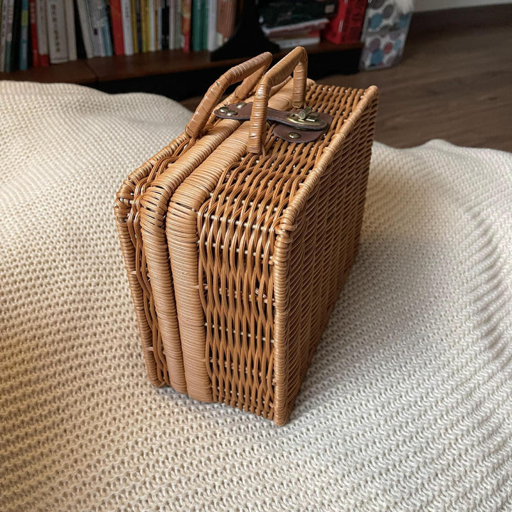 Ladies Basket Bag Bowlift