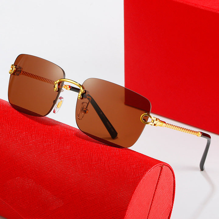 Women's square sunglasses with luxurious, gold-accented frame and protective lenses Bowlift