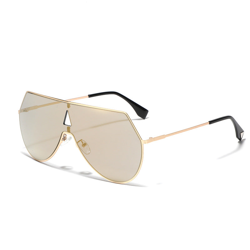 Women's futuristic oversized sunglasses with protective metal frame Bowlift