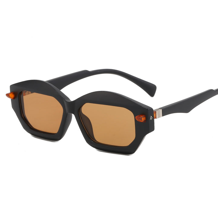 Women's Modernist Sunglasses with Eye-Catching Frame Bowlift