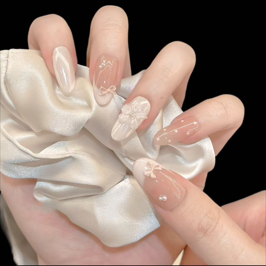 Decorative Press-On Nail Art Set with Bow and Floral Embellishments Bowlift