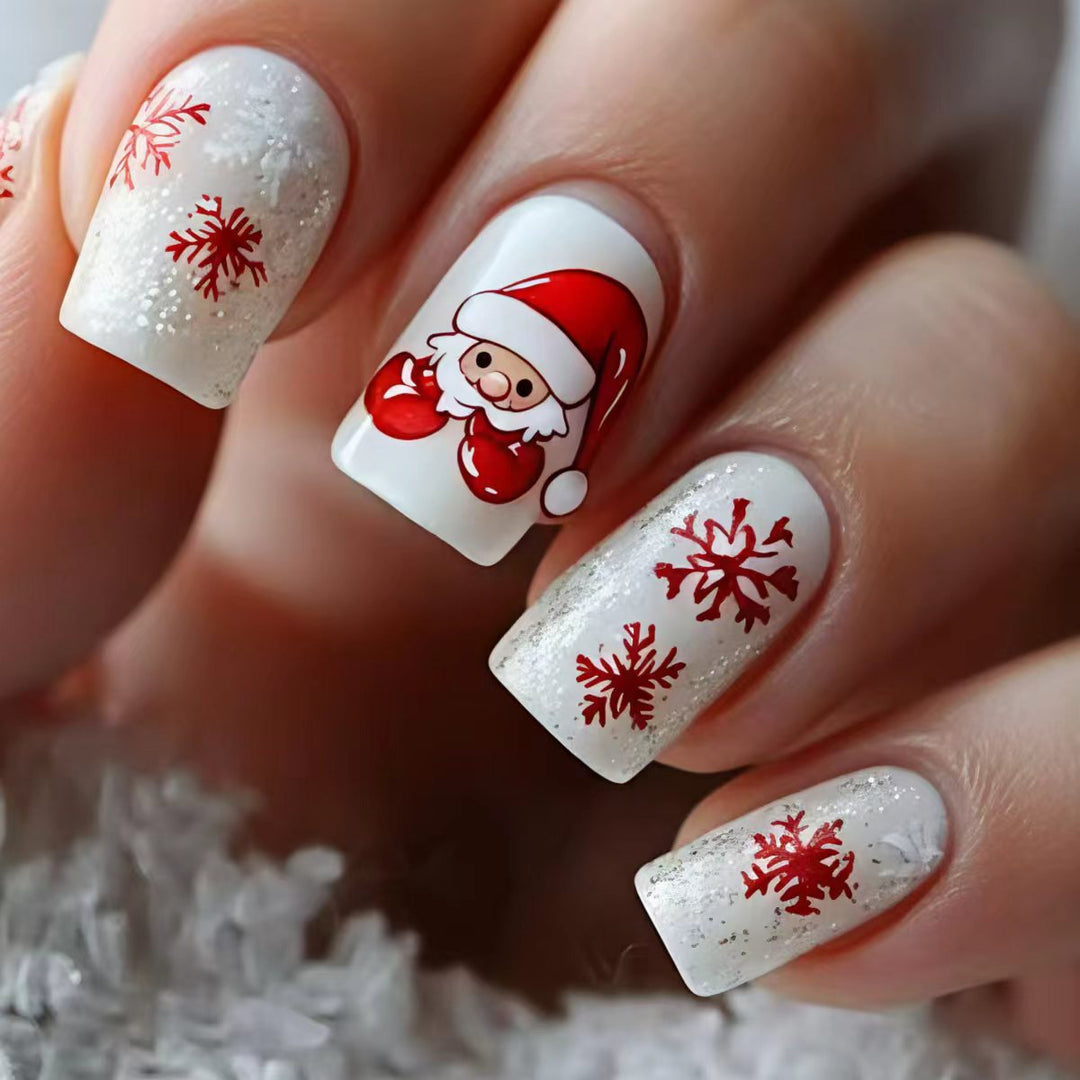 Artificial nails with festive Christmas design Bowlift