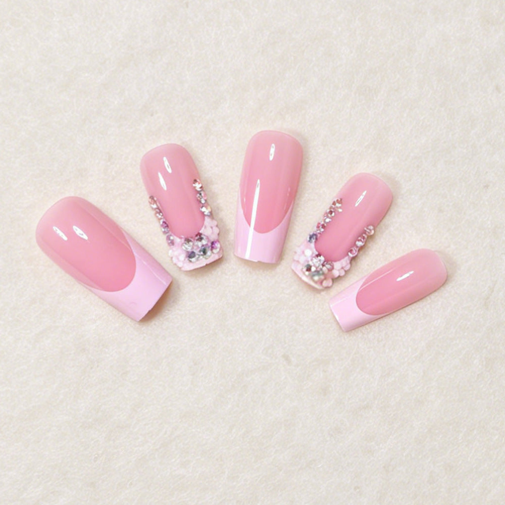 Elegant Floral Accent Press-On Nail Art Set Bowlift