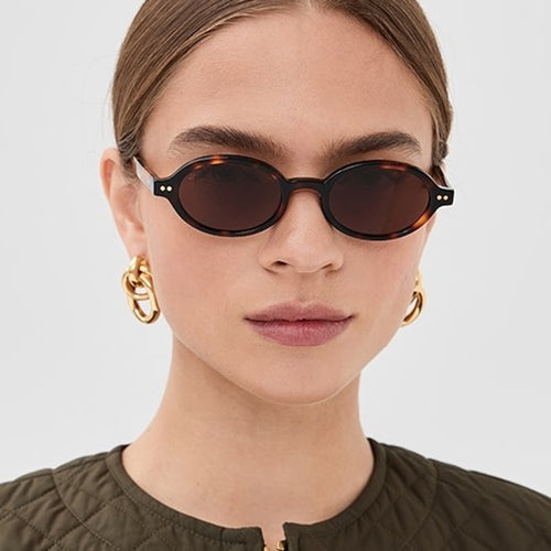 Ladies fashionable oval-shaped sunglasses with fancy frame Bowlift