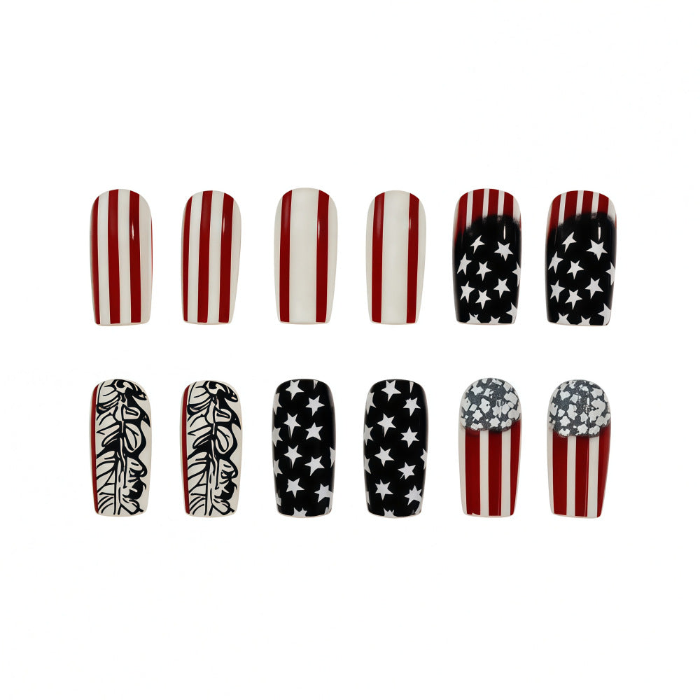 Artfully designed nail tips Bowlift
