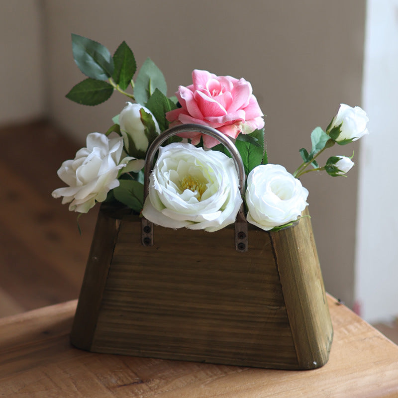 Handcrafted wooden basket with metal handles Bowlift
