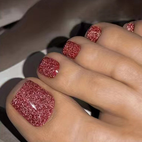 Glittering toenail art Bowlift