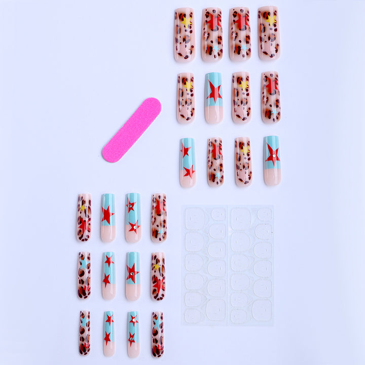 Artificial nails with striking star design Bowlift