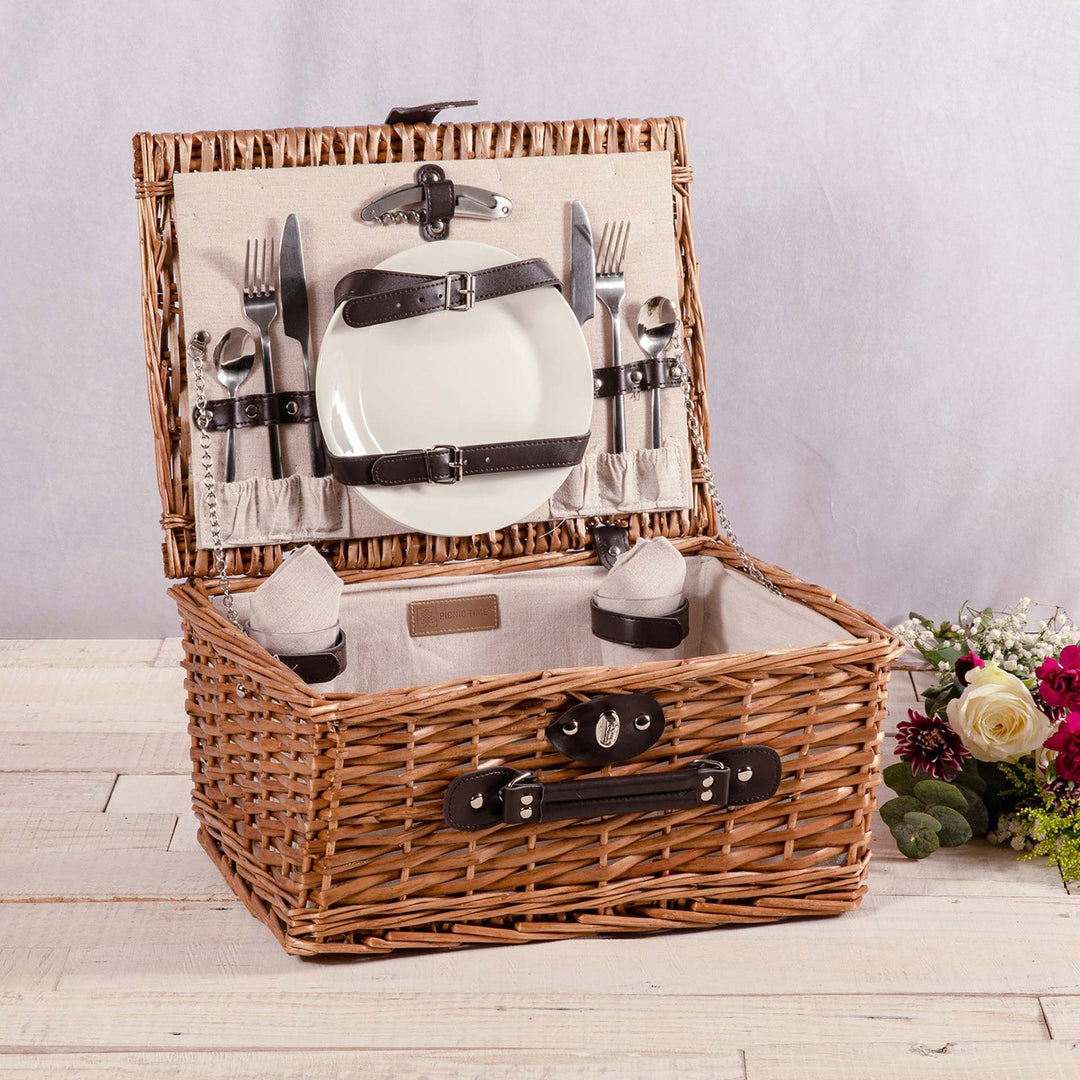 Women's picnic basket with integrated dish set and stylish details Bowlift