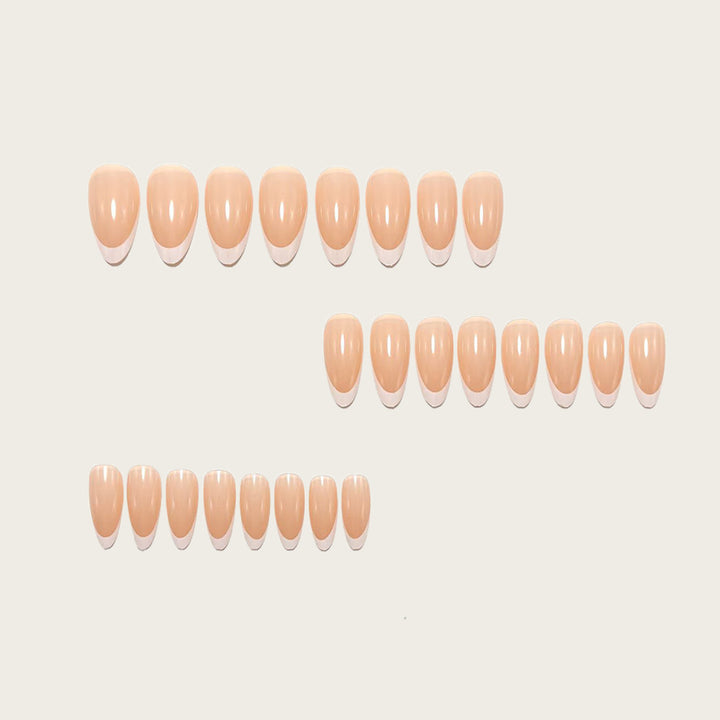 Artificial nails with fashionable French tip design Bowlift