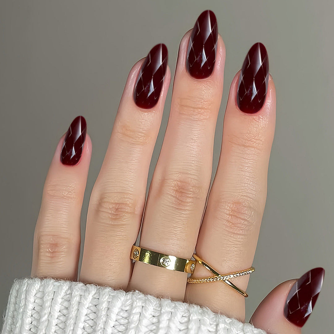 Diamond-Shaped Glossy Nail Extensions Bowlift
