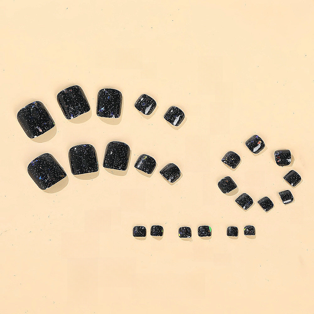 Glamorous artificial nails Bowlift