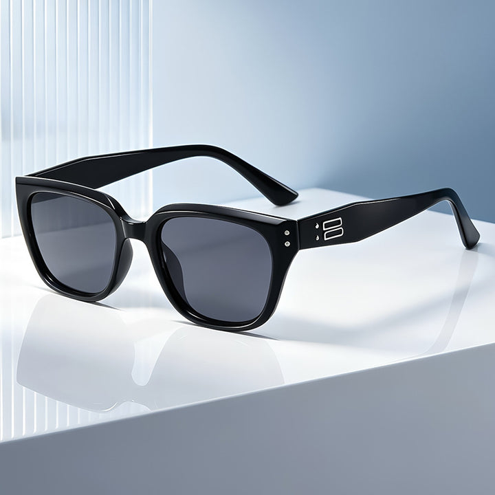 Fashion-Forward Modern Transparent Sunglasses Bowlift