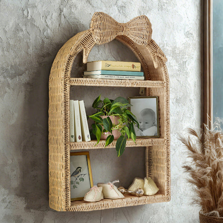 Playful wall shelf in butterfly design Bowlift