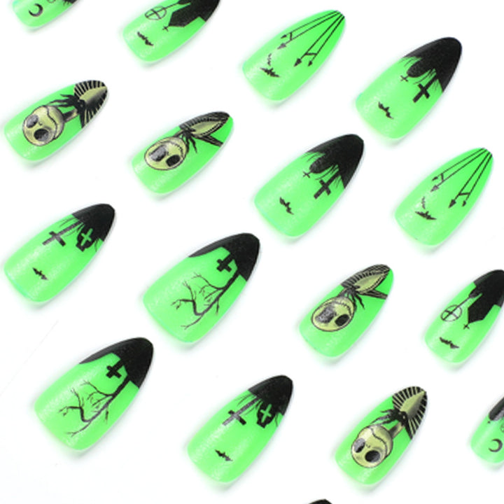 Creative Nail Art with Halloween Designs Bowlift