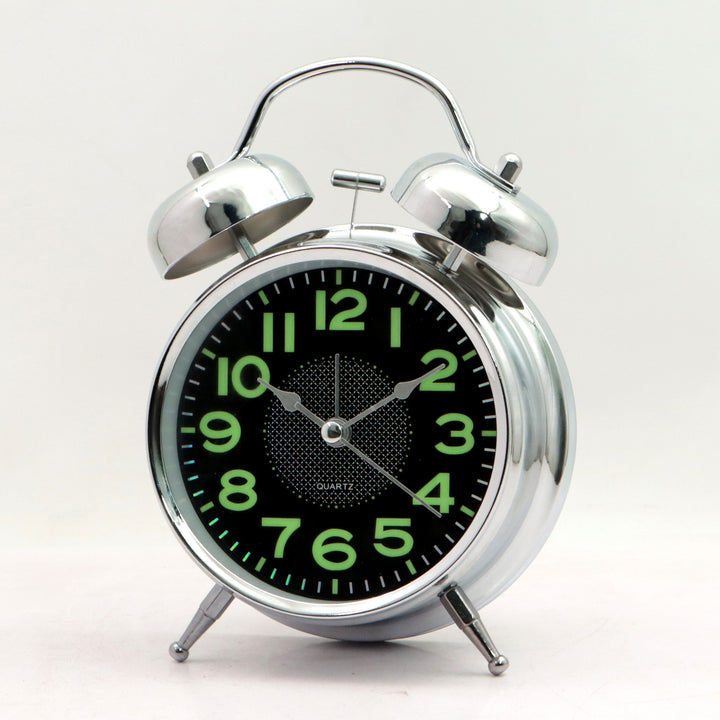 Classic Alarm Clock In Elegant Retro Design Bowlift