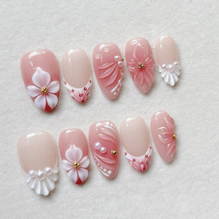 Artistic Floral Press-On Nail Set with 3D Accents Bowlift