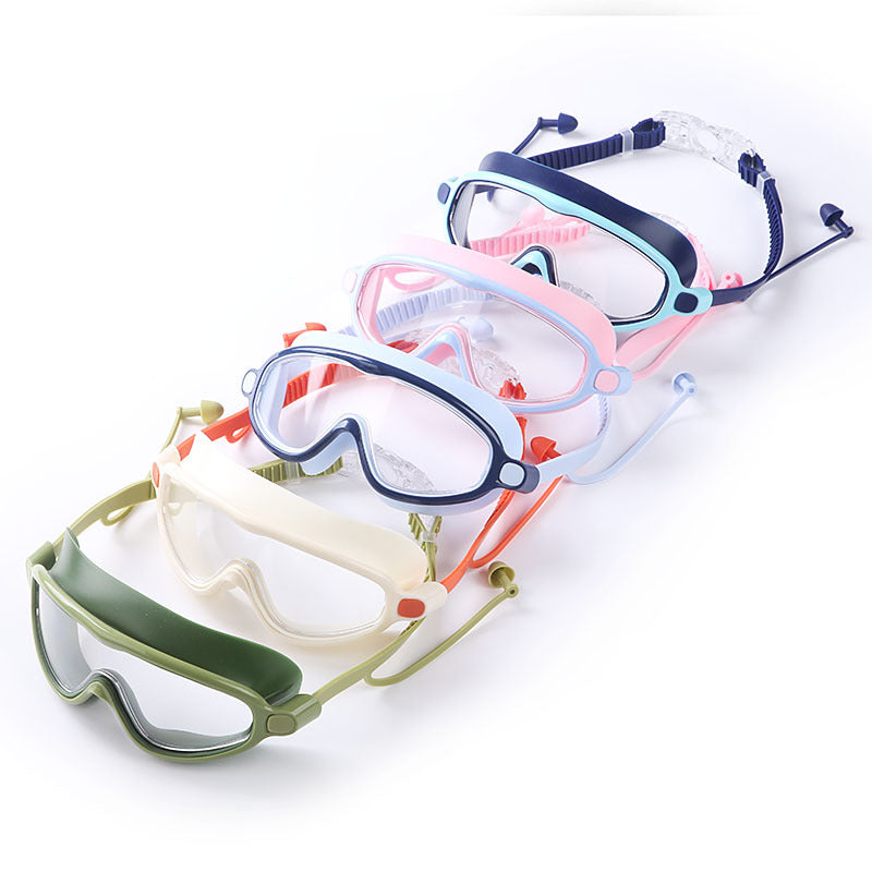 Comfortable swimming mask with anti-fog coating Bowlift
