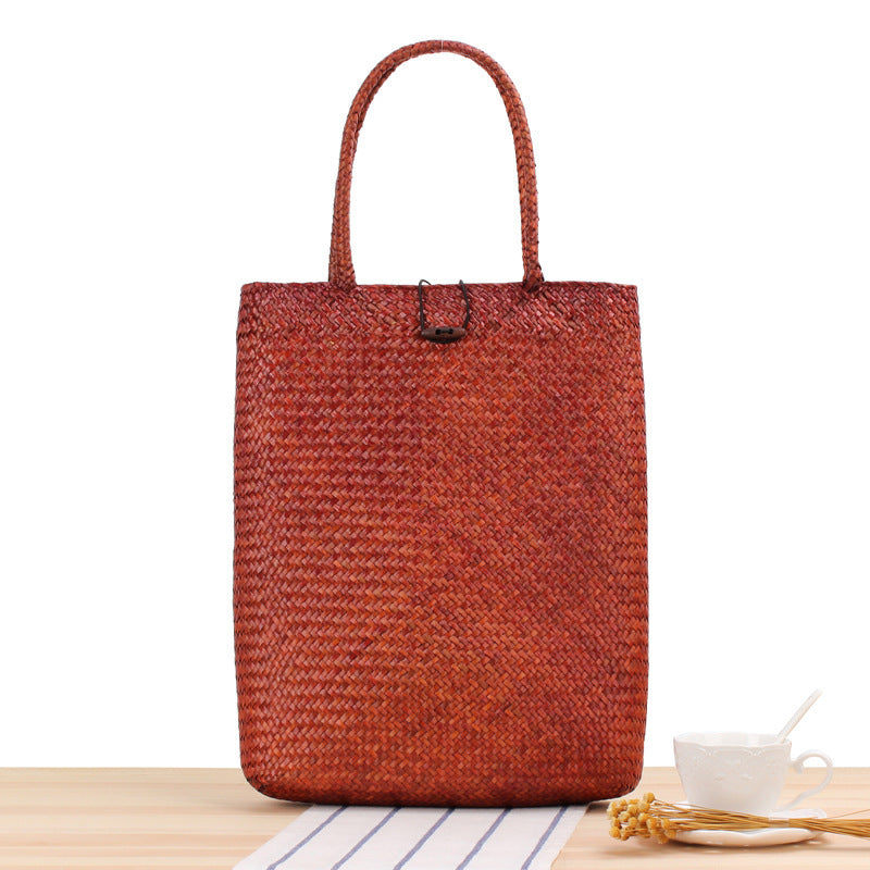 Shopping bag made of woven natural material Bowlift