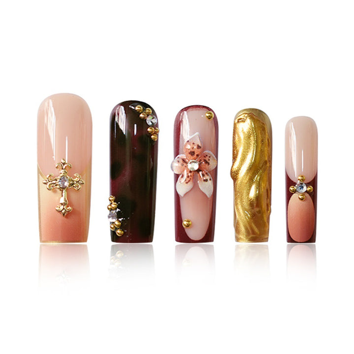 Ornate Press-On Nail Art Extensions Bowlift