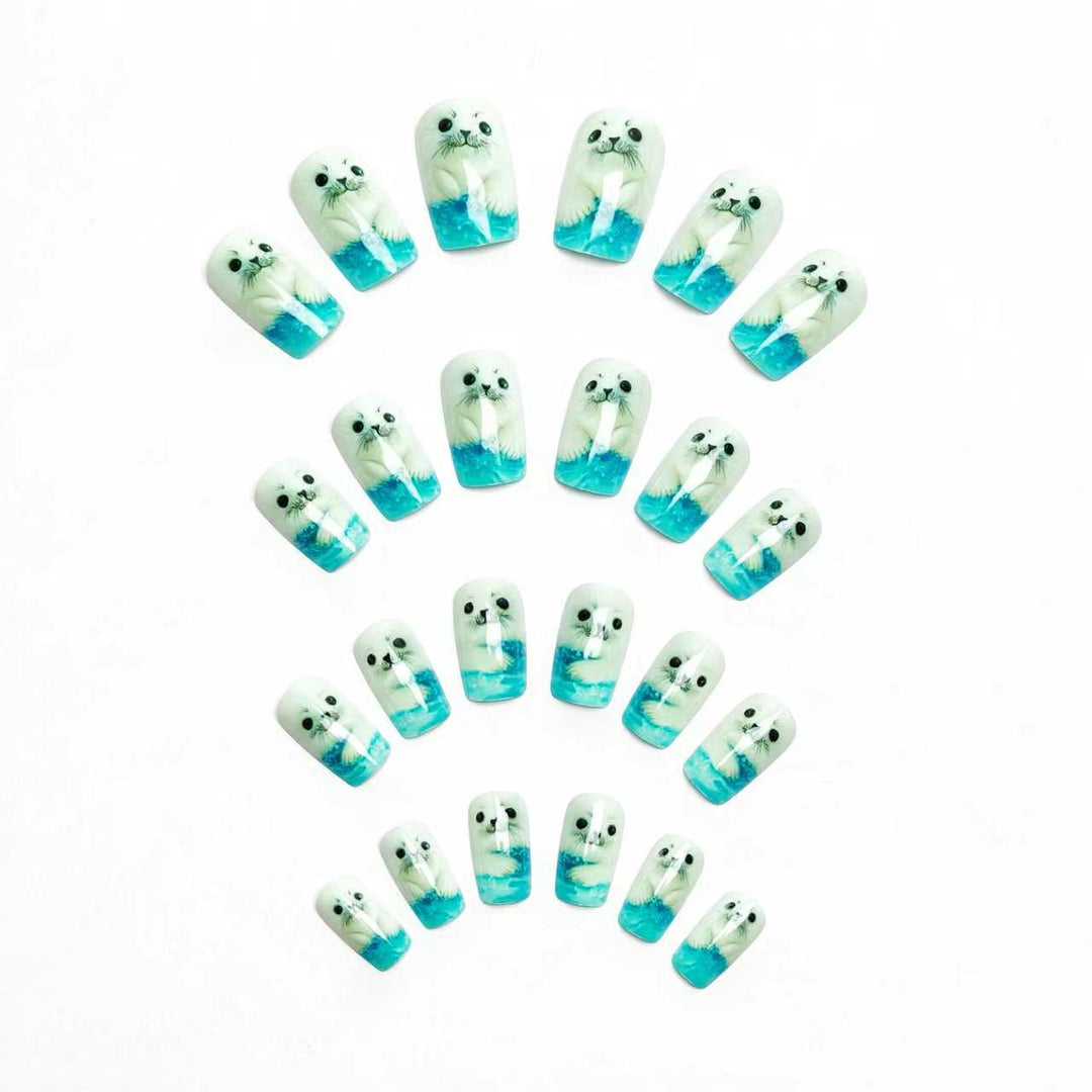 3D Seal-Themed Nail Art Bowlift
