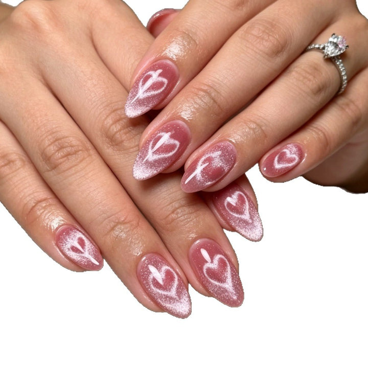 Heart-Designed Press-On Nails Bowlift