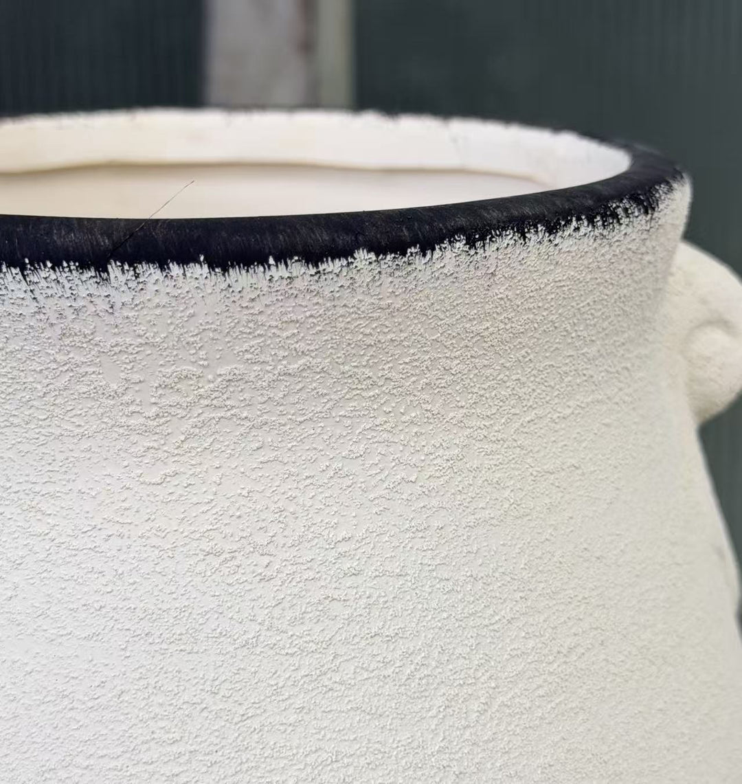 Handcrafted ceramic flower pot Bowlift