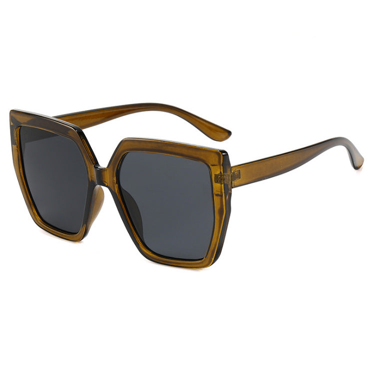 Ladies elegant oversized sunglasses with luxurious frame Bowlift