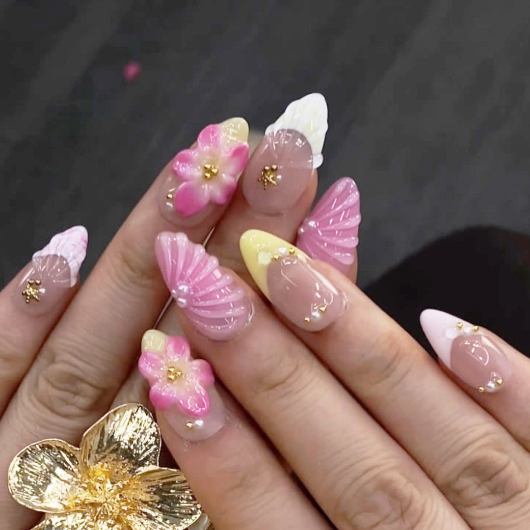 Artisan Floral Nail Art Bowlift