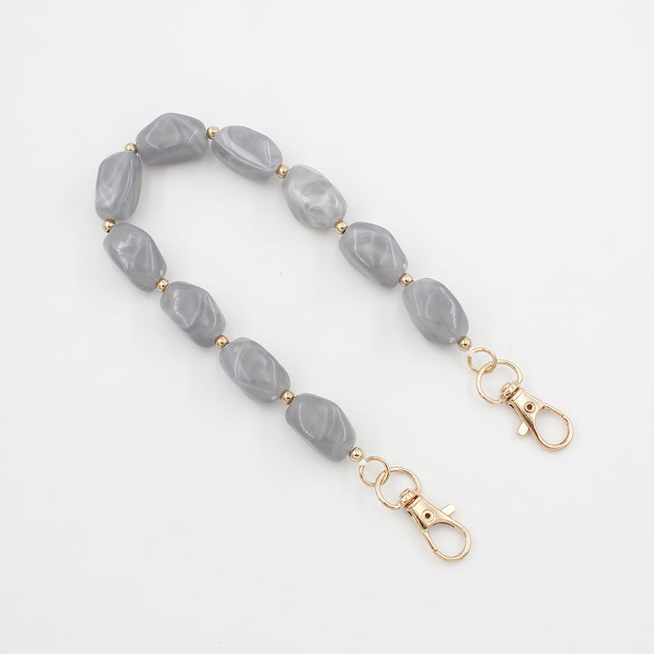 Elegant Beaded Eyewear Chain Bowlift