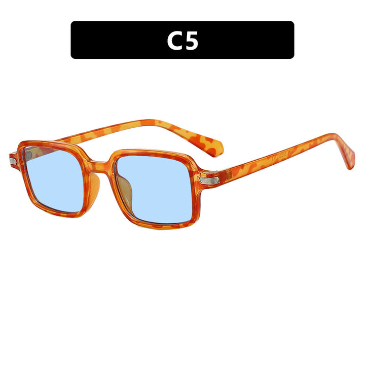 Women square sunglasses with protective UV filter and sturdy frame Bowlift