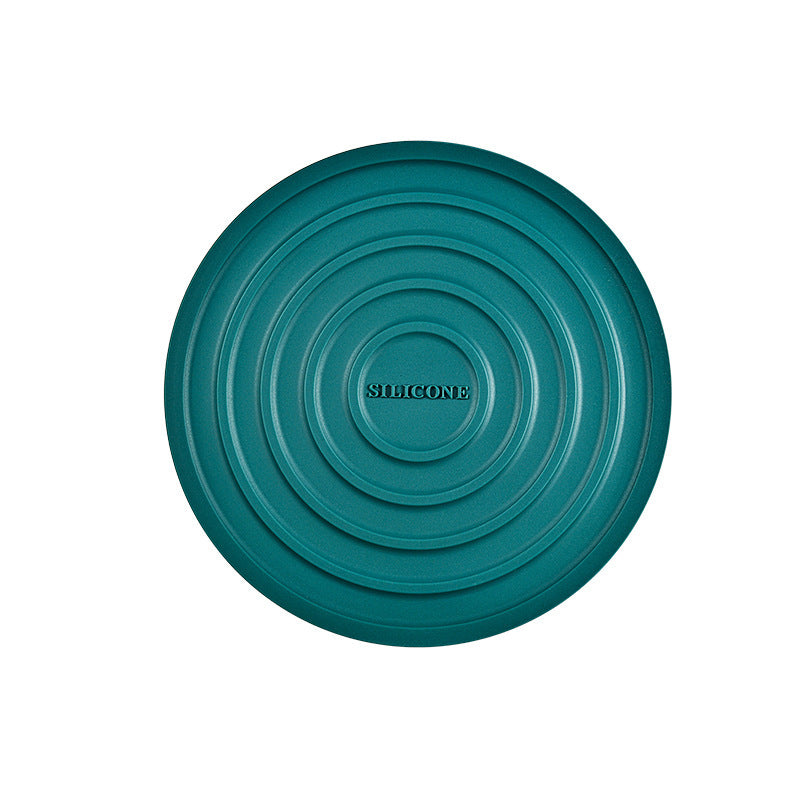Silicone pot lid with innovative steam vent Bowlift
