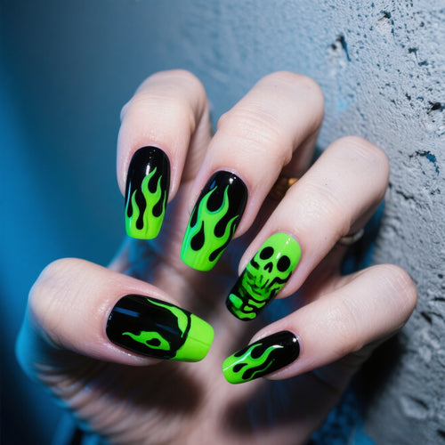 Creative artificial nails with spooky skull and flame pattern Bowlift