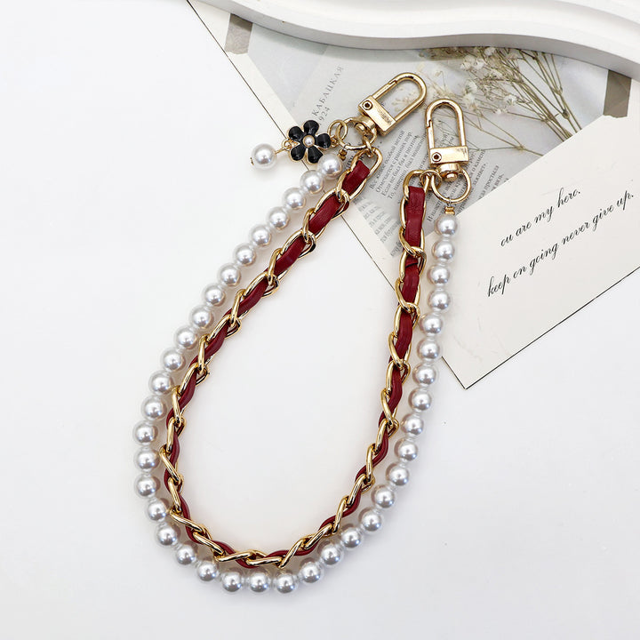 Stylish Pearl-Embellished Eyewear Chain Bowlift