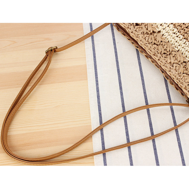Practical Crossbody Bag Made of Braided Natural Material Bowlift
