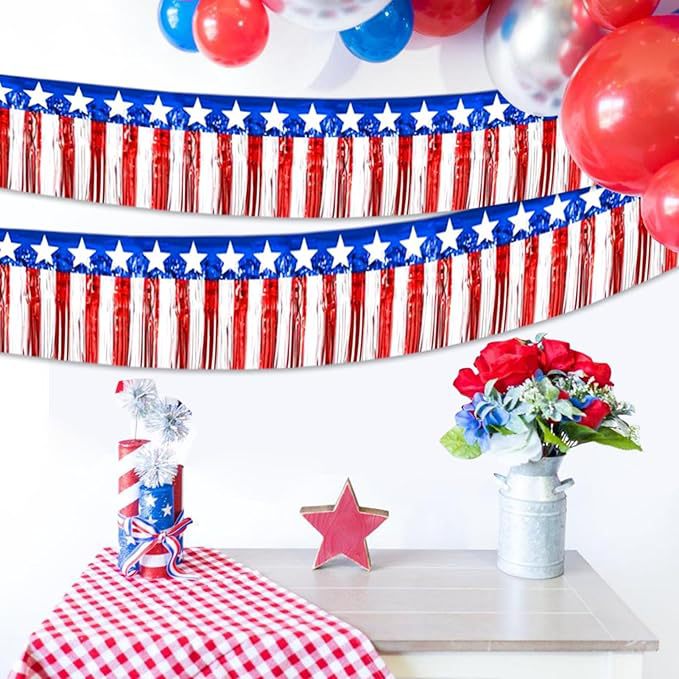 Unisex decorative fringe border made of paper with star banner and elongated hanging strips Bowlift