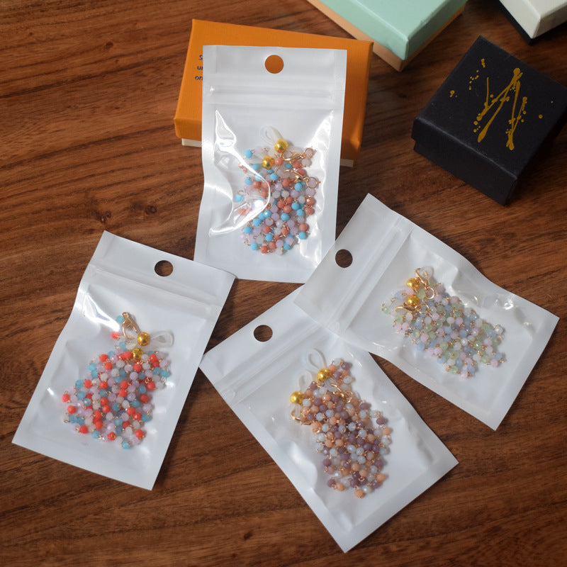 Multi-Color Beaded Eyewear Chain Bowlift