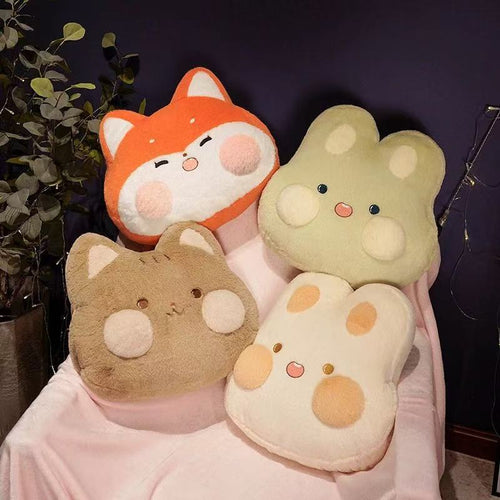 Plush cushion in animal design Bowlift