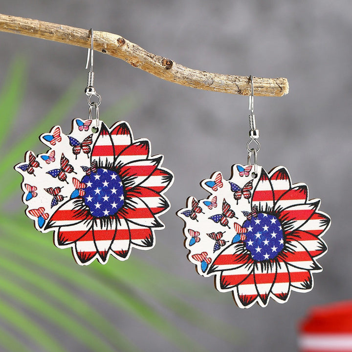 Women's eye-catching statement earrings can shape with flag motif Bowlift