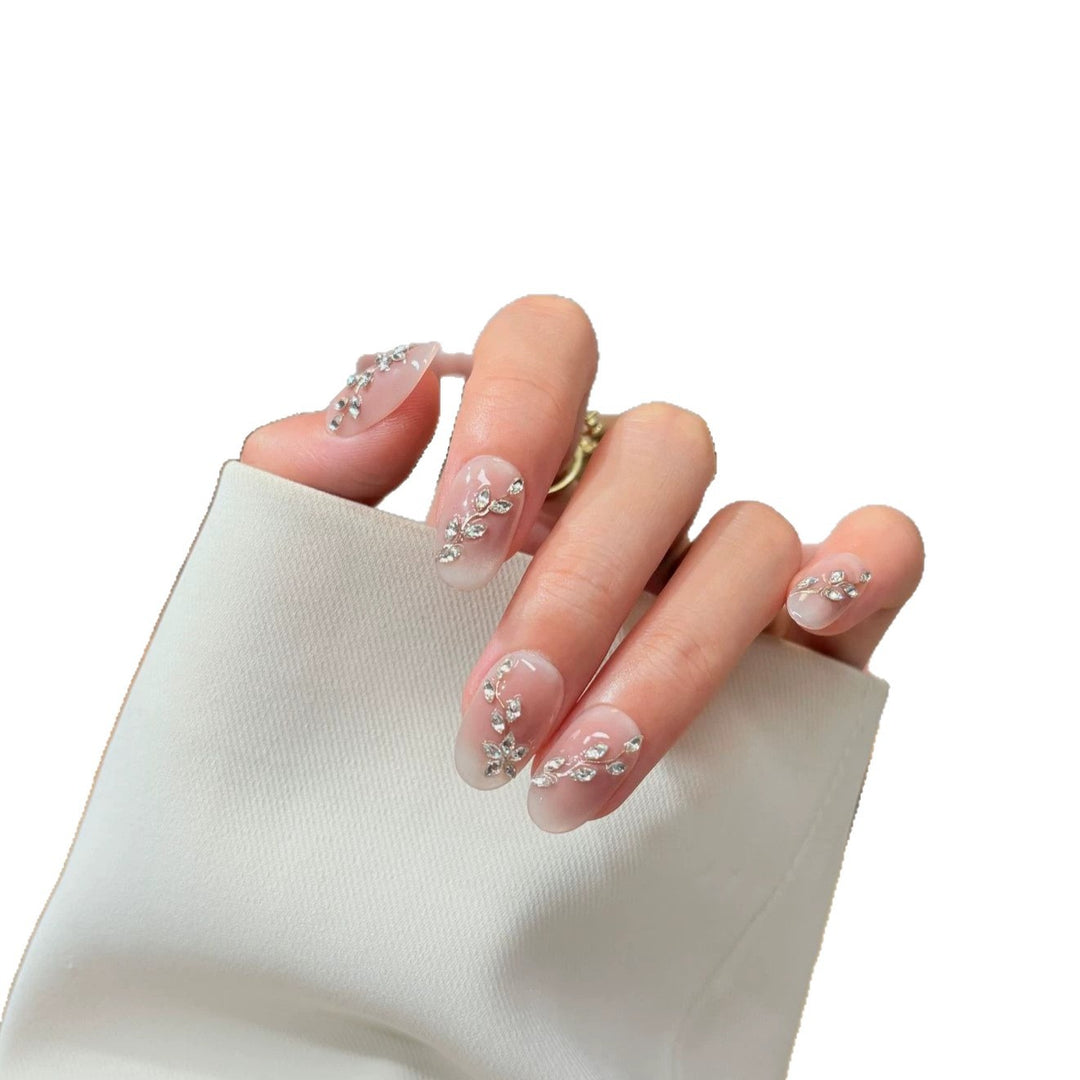 Elegant Rhinestone-Embellished Press-On Nail Set Bowlift