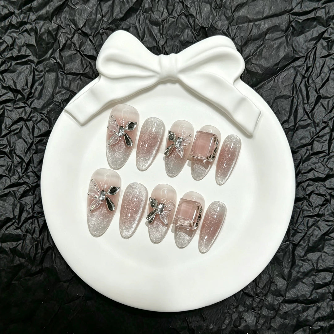 Elegant Butterfly-Themed Press-On Nails