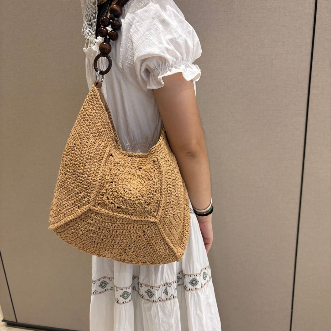 Handbag Bowlift