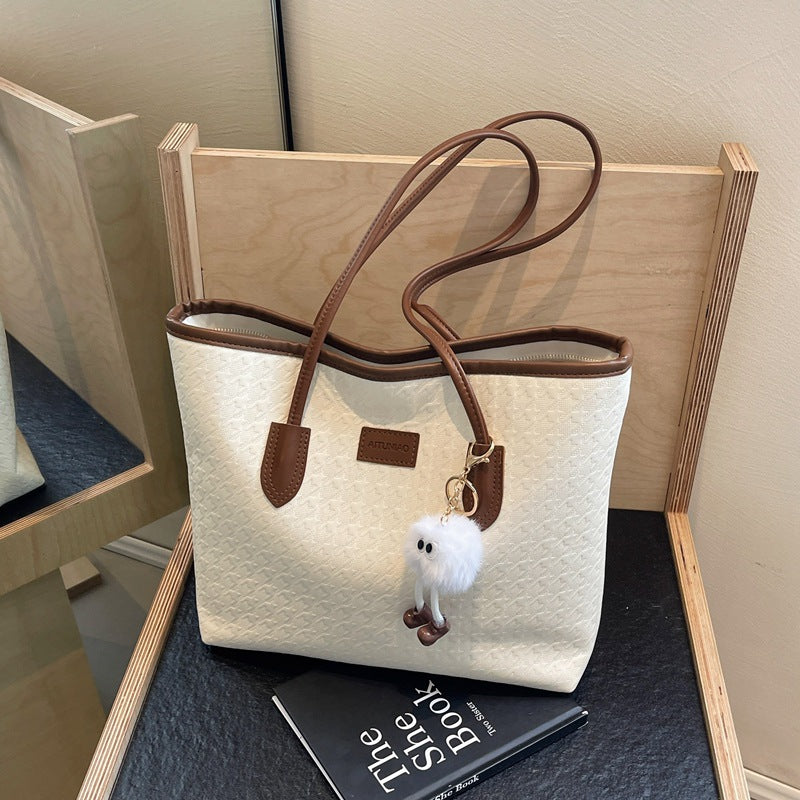 Elegant Structured Tote Bag Bowlift