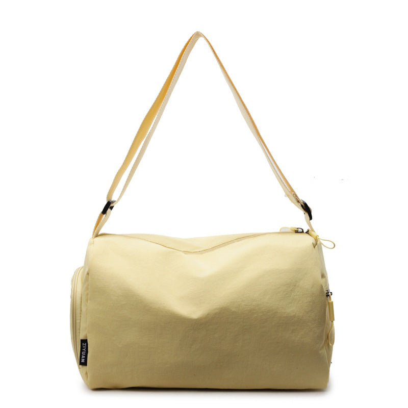 Versatile sports bag in compact format Bowlift