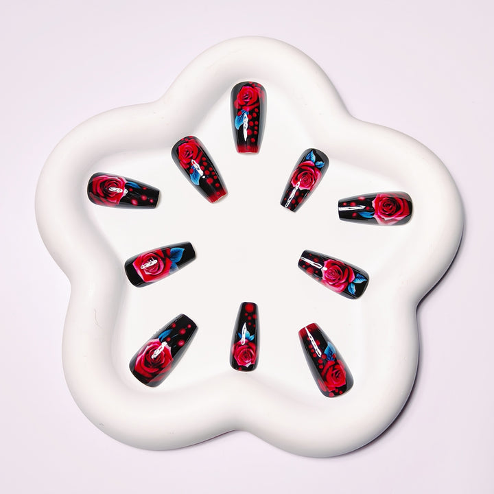 Elegant and Creative Art Nails with Rose Design Bowlift