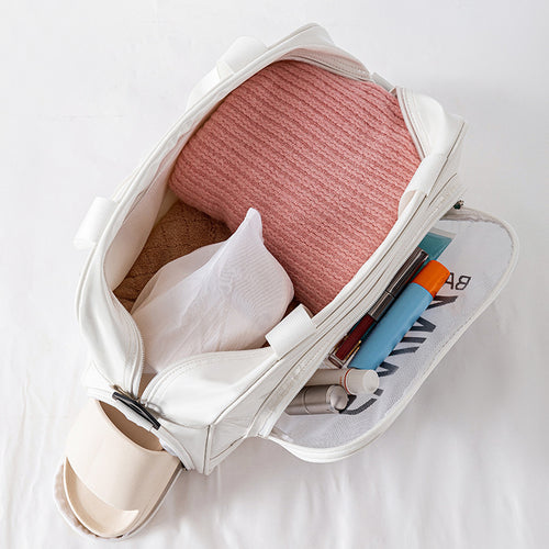 Sporty Swim Bag With Additional Compartments Bowlift