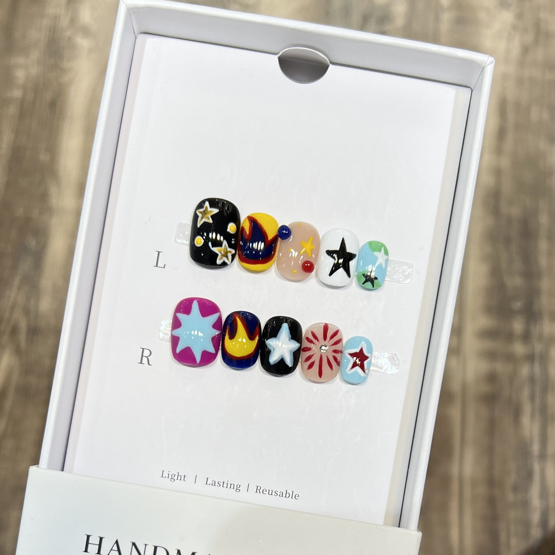 Cosmic-Themed Press-On Nail Art Set Bowlift