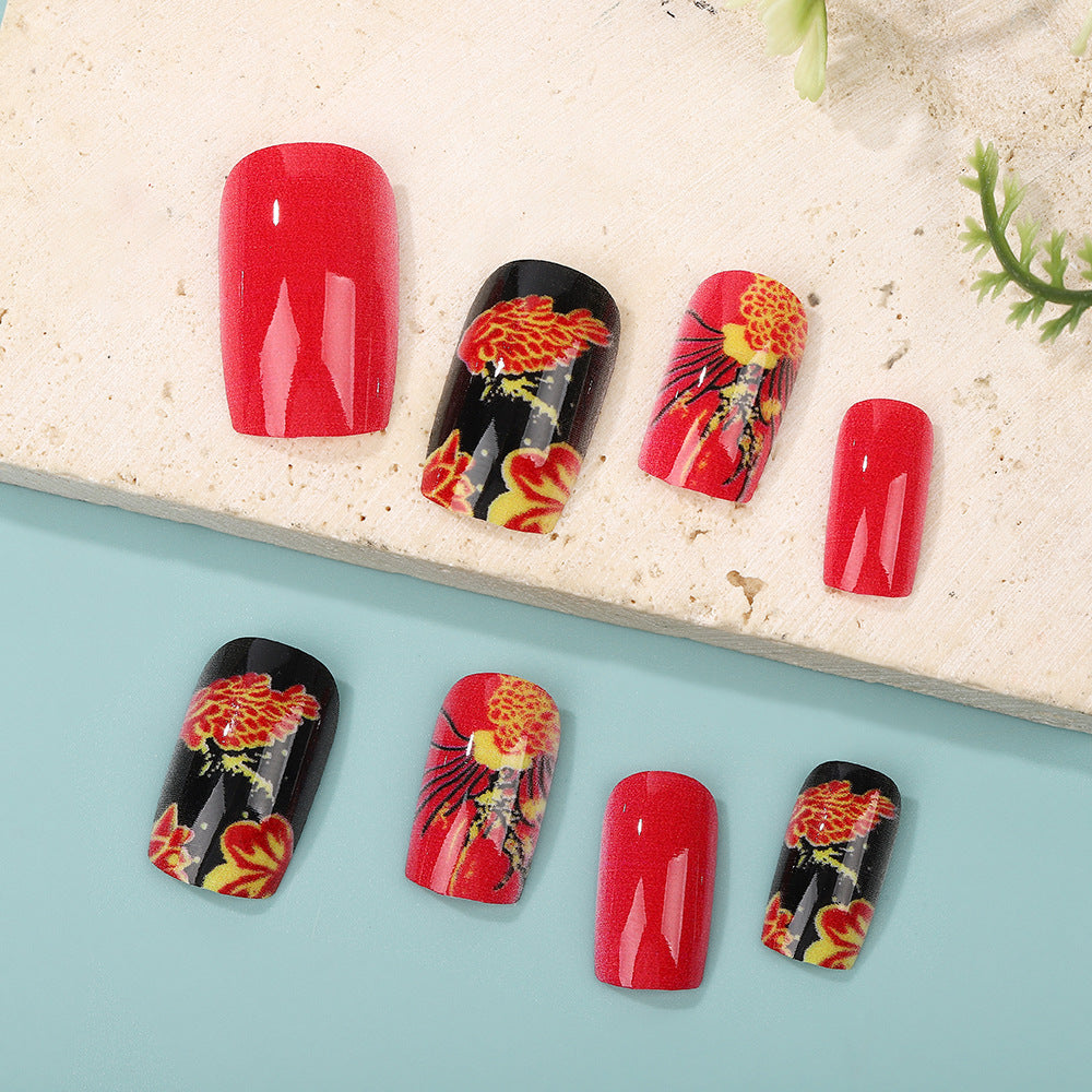 Artistic Nail Tips in Floral Design Bowlift